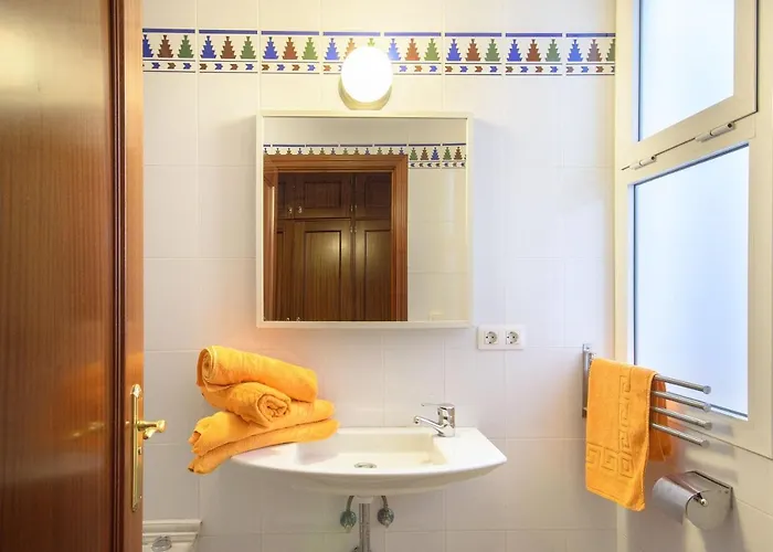 Luis 4 فيلة بويرتو ذيل كارمين