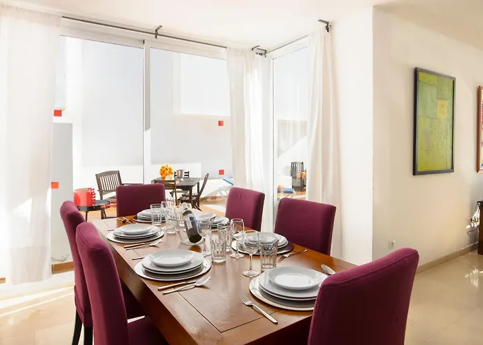 Luis 4 * بويرتو ذيل كارمين