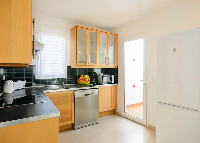 Luis 4 بويرتو ذيل كارمين