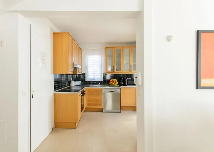 Luis 4 Πουέρτο Ντελ Κάρμεν